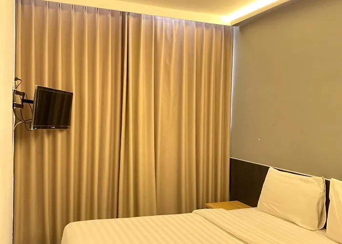 Hotel Pantes Simpang Lima Semarang